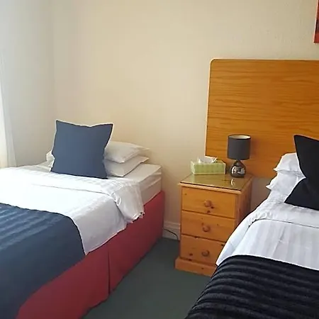 Franklyn Bed & Breakfast *