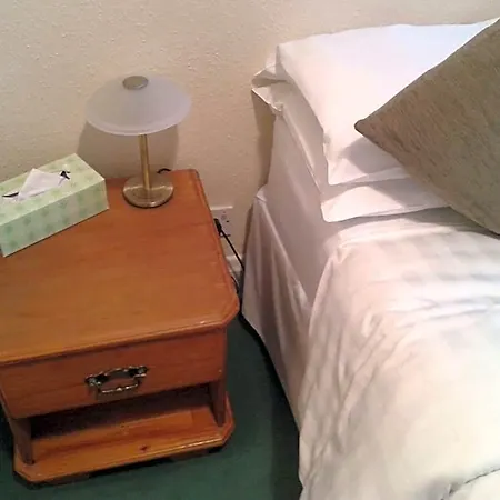 Franklyn Bed & Breakfast *