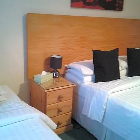 Franklyn Bed & Breakfast *