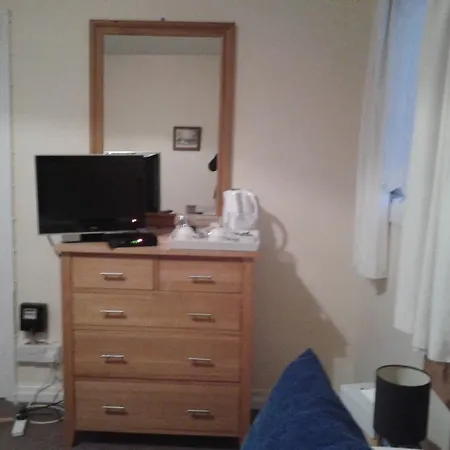 Franklyn 住宿加早餐酒店 圣赫利尔泽西