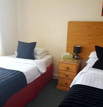 住宿加早餐酒店 Franklyn 圣赫利尔泽西